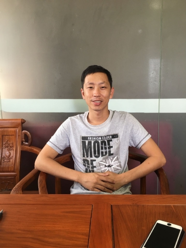逝水流年的第二张照片--长乐婚介网