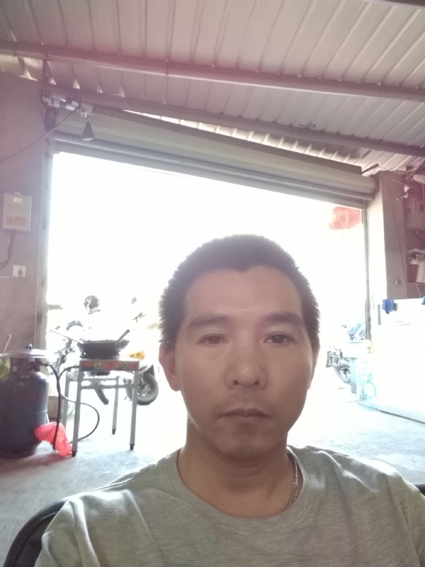 龙骑士的第一张照片--长乐婚介网