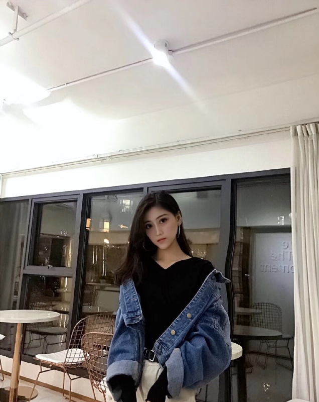 爱笑的眼睛的第一张照片--长乐婚介网