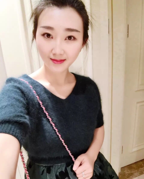 小妮的第三张照片--长乐婚介网