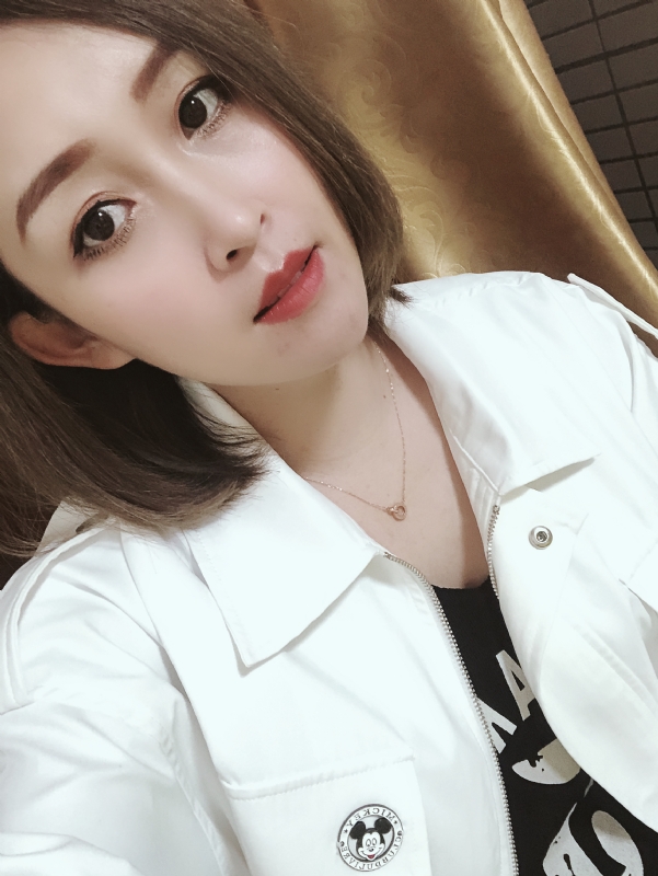 夕阳的第一张照片--长乐婚介网
