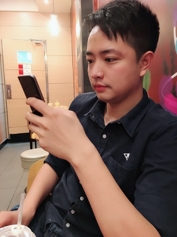 闭月的第三张照片--长乐婚介网