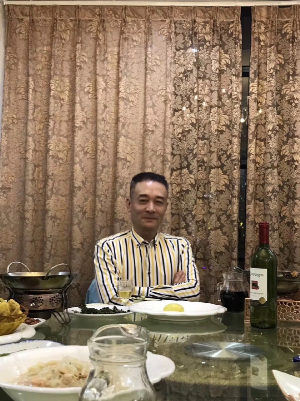 天涯孤独的第一张照片--长乐婚介网