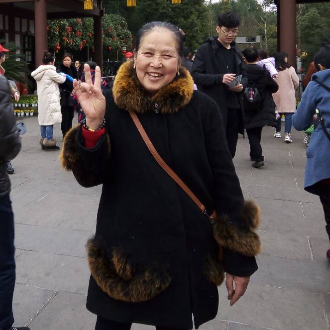 刘刘的第一张照片--长乐婚介网