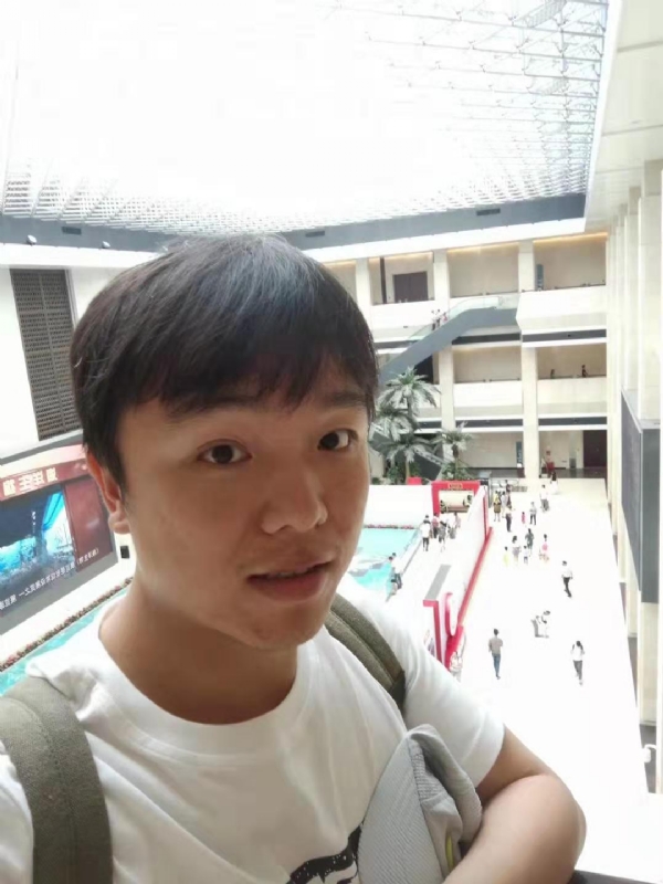 五月的第一张照片--长乐婚介网