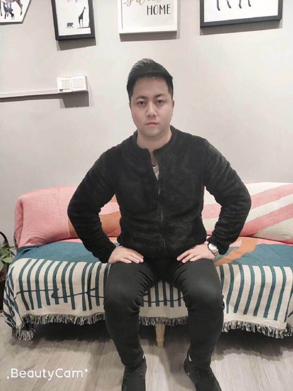 牛奶暖男的第二张照片--长乐婚介网