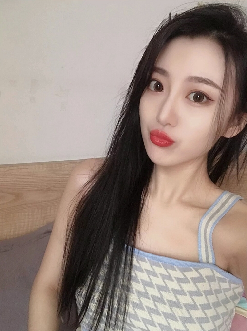倩倩的第一张照片--长乐婚介网