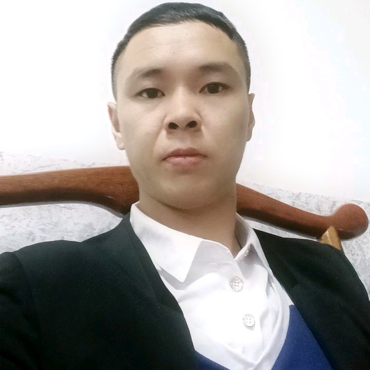 冷漠的第一张照片--长乐婚介网