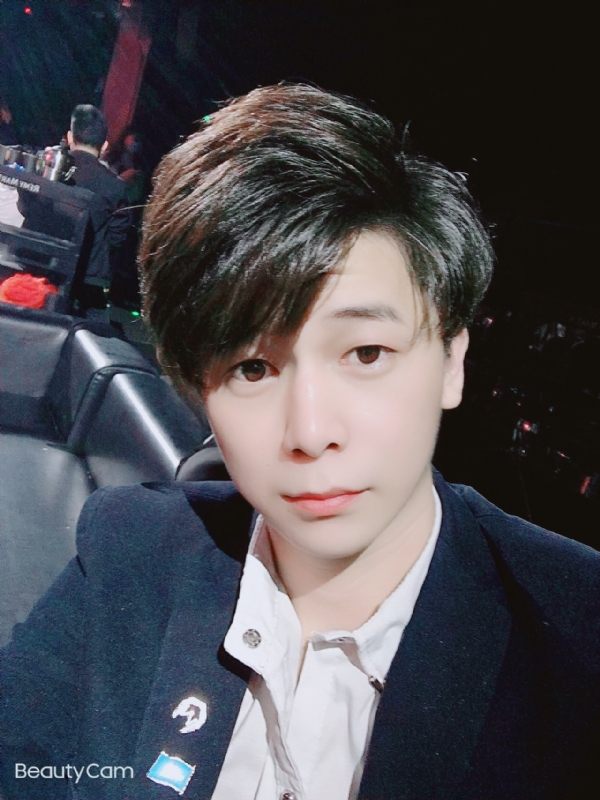梦晨的第一张照片--长乐婚介网
