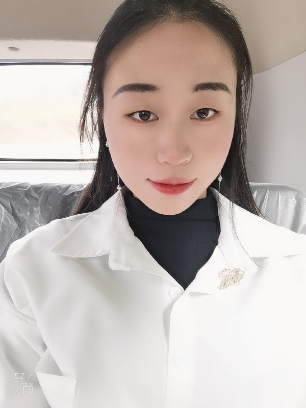 丽丽的第三张照片--长乐婚介网