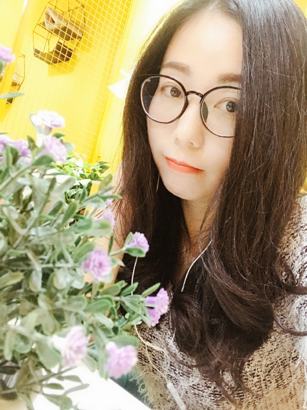 薇薇的第二张照片--长乐婚介网