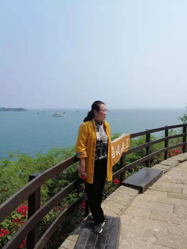 曦若半秋的第一张照片--长乐婚介网