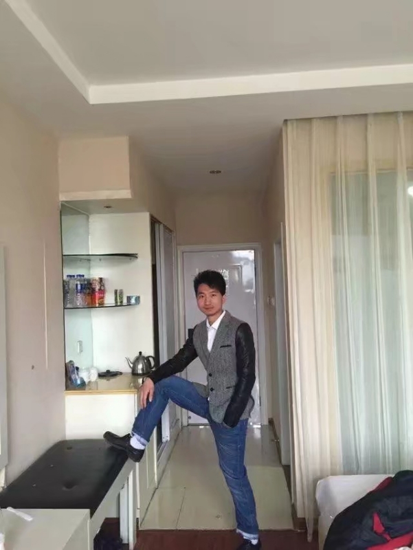 潇湘剑雨的第四张照片--长乐婚介网
