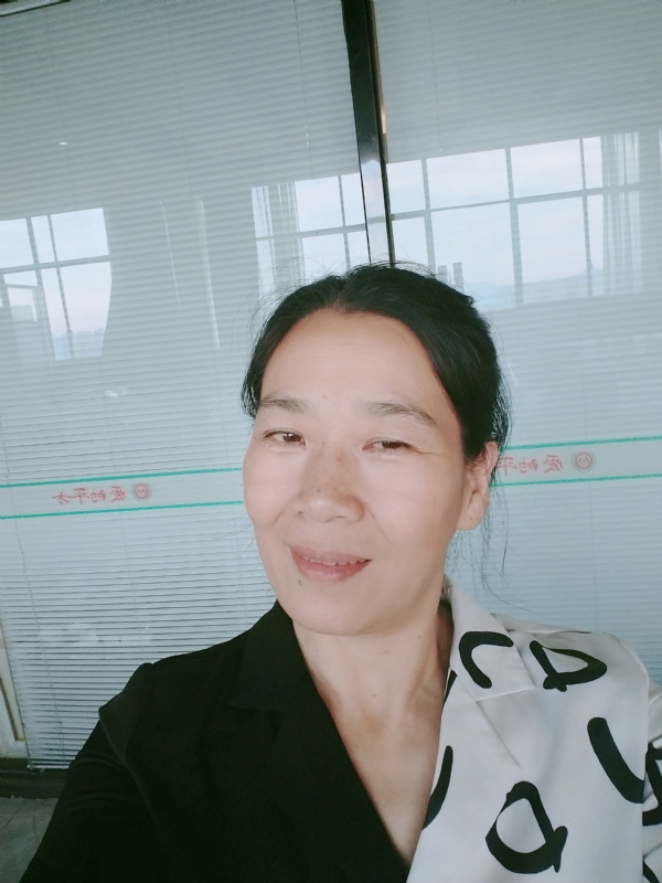 易莲的第一张照片--长乐婚介网