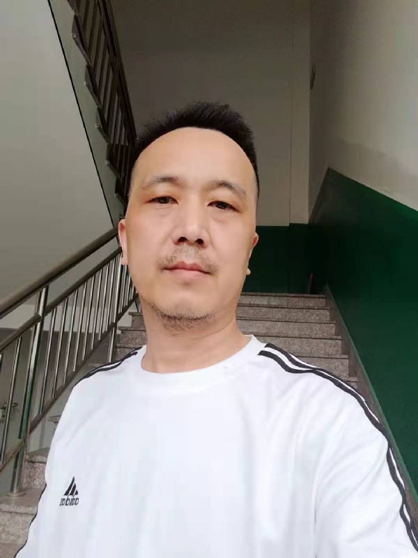 假如风有颜色的第一张照片--长乐婚介网