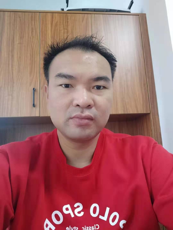 冷如秋的第二张照片--长乐婚介网