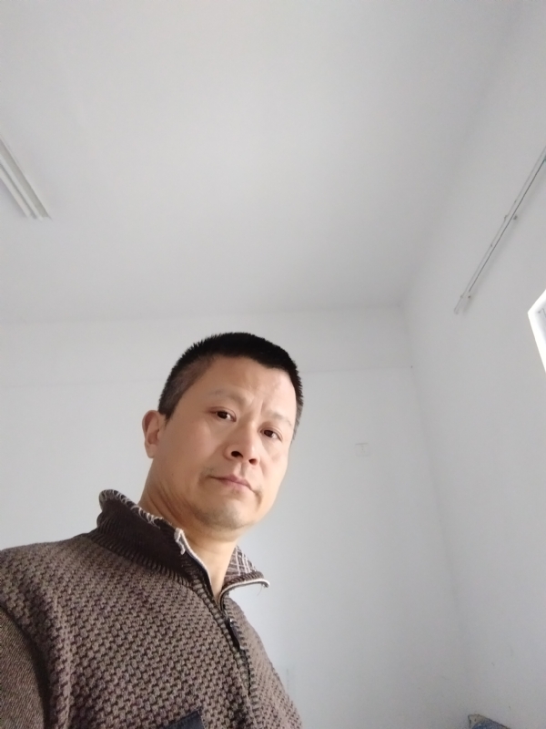 无云的第一张照片--长乐婚介网