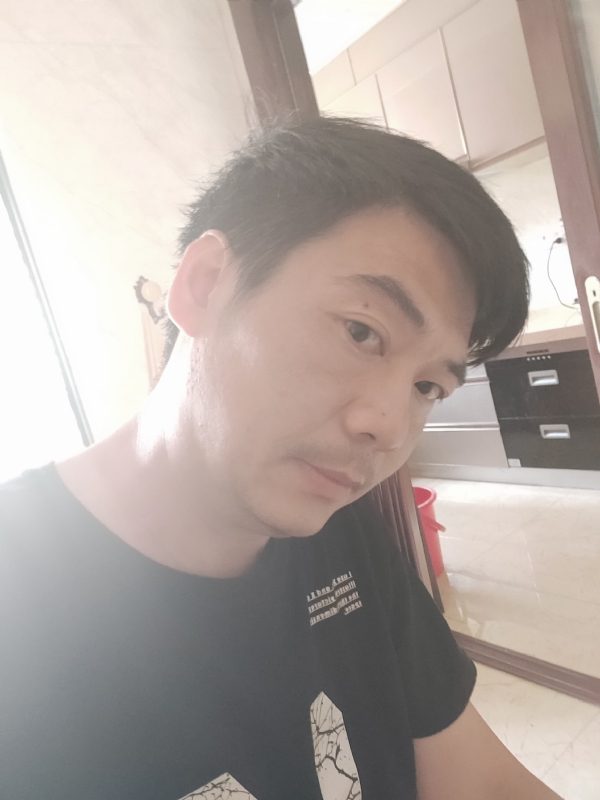 漫步的第一张照片--长乐婚介网
