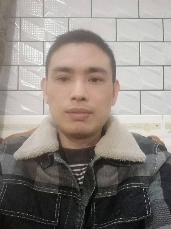 枫叶飘影的第一张照片--长乐婚介网