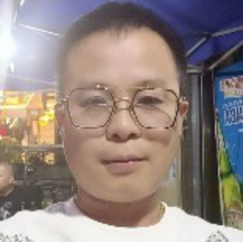 逍遥霸道的第一张照片--长乐婚介网