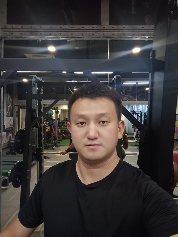 吴痕的第二张照片--长乐婚介网