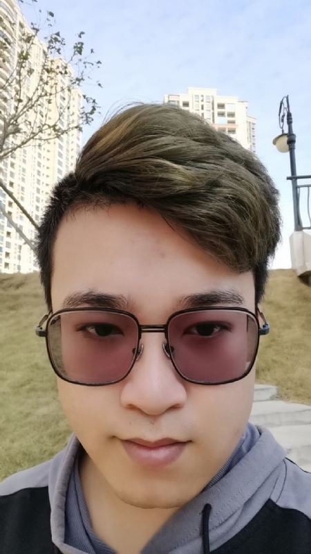 小陈的第一张照片--长乐婚介网
