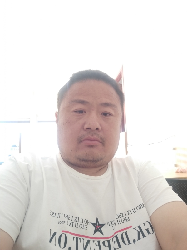 流星隐爱的第一张照片--长乐婚介网
