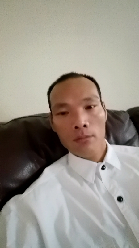 只影向谁去的第四张照片--长乐婚介网