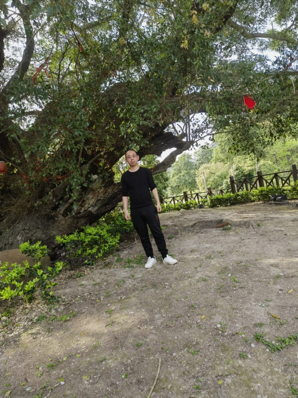 师傅被妖怪吃了的第一张照片--长乐婚介网