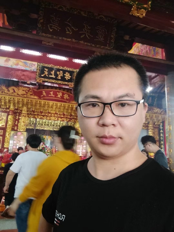 天哥的第二张照片--长乐婚介网