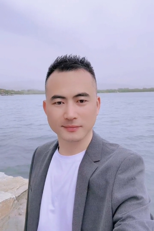 一往情深的第一张照片--长乐婚介网