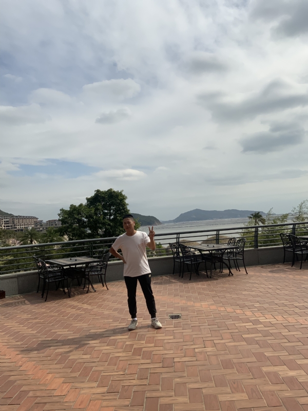 心酸瑟果的第一张照片--长乐婚介网