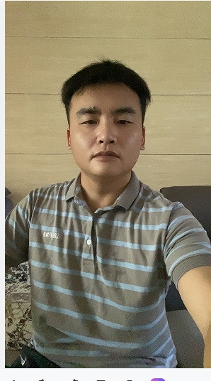 走在红毯那一天的第二张照片--长乐婚介网