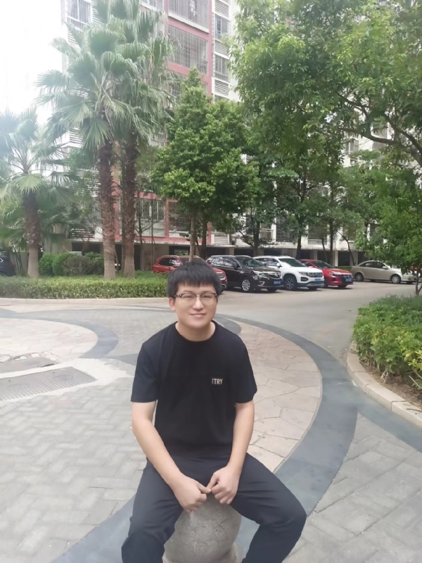 等闲的第三张照片--长乐婚介网
