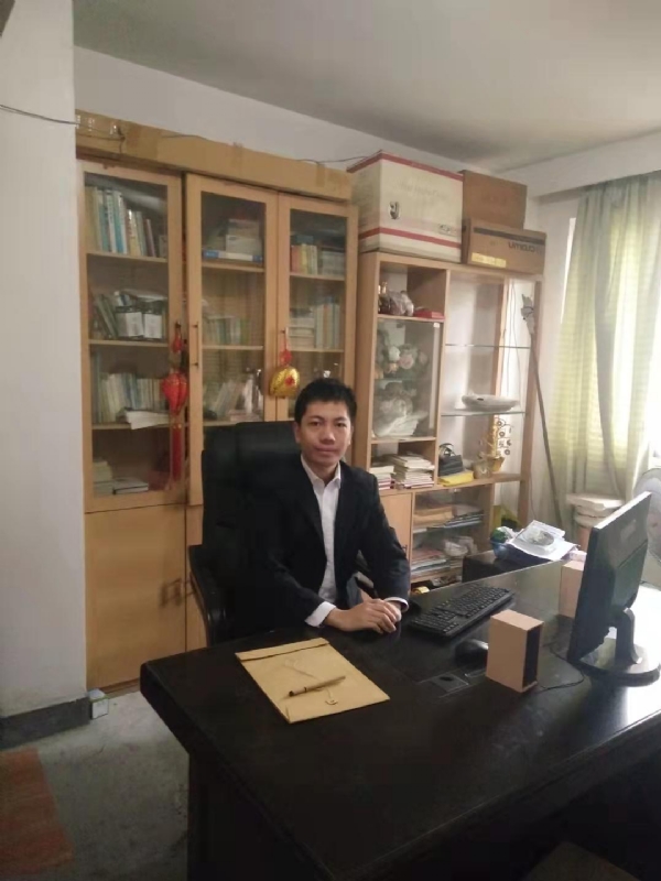 临冬城公爵的第一张照片--长乐婚介网