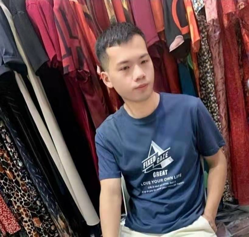 萃臻的第一张照片--长乐婚介网