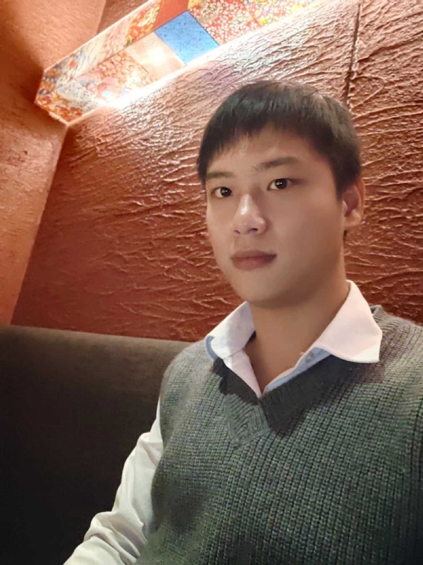 匿藏其名的第一张照片--长乐婚介网
