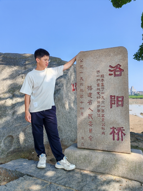 风尘的第三张照片--长乐婚介网