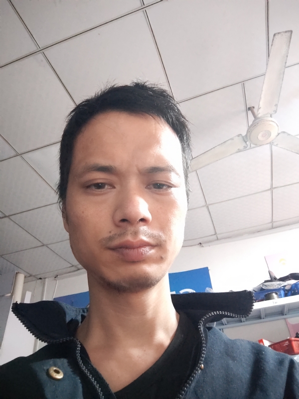 小康的第二张照片--长乐婚介网