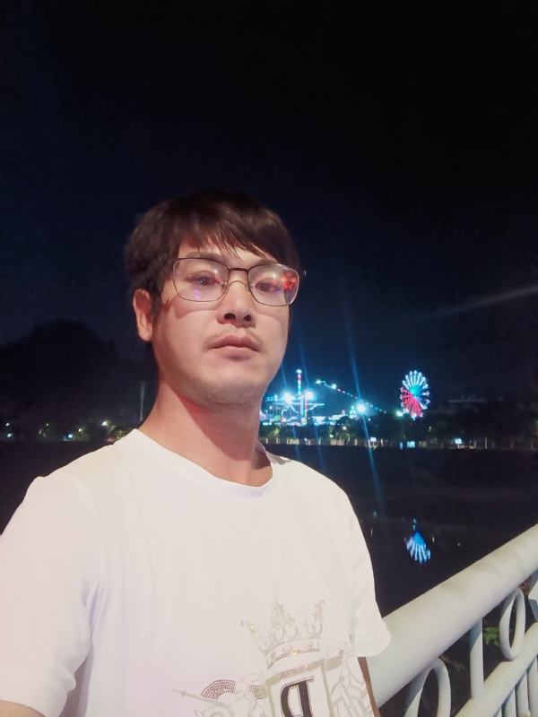 任豐的第一张照片--长乐婚介网