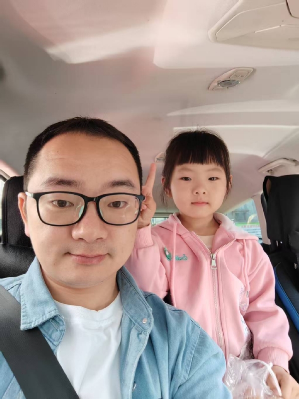 知天晓的第一张照片--长乐婚介网